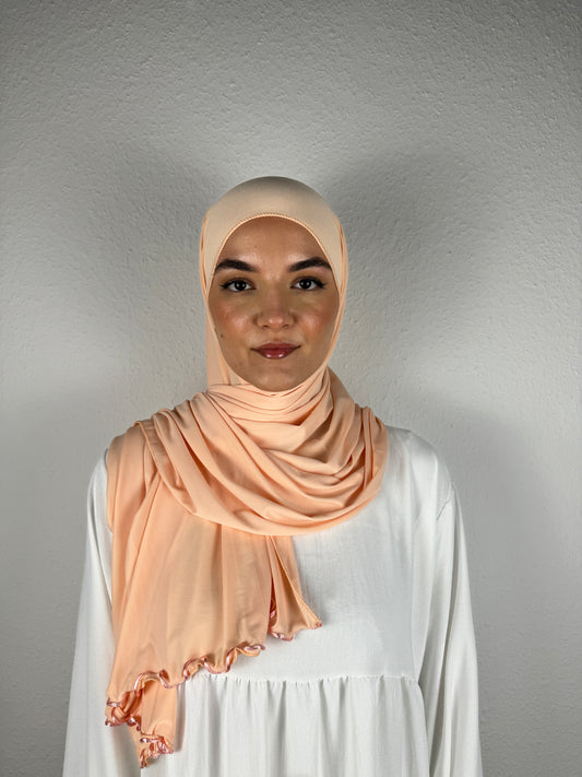 Premium Jersey Hijab Wellig, Farbe Aprikose, Vorderseite